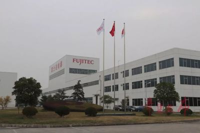 不遠千里,他們來到了上海…