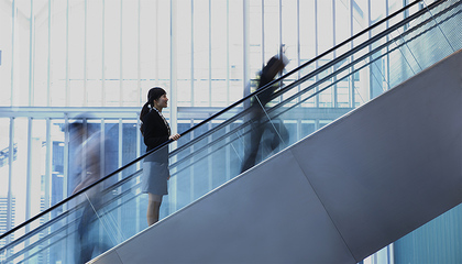 迅達(dá)電梯啟用投資16億元建設(shè)的中國(guó)新園區(qū)