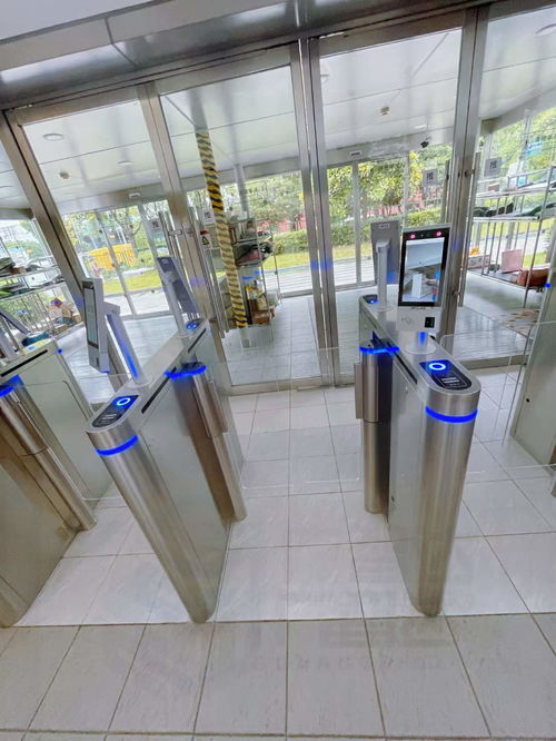 道閘機生產廠家人行閘機廠商智能道閘生產廠家擺閘機廠家