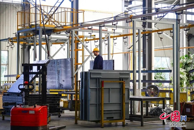 金堂:全力以赴拼經濟、拼發展 拉滿生產“進度條”