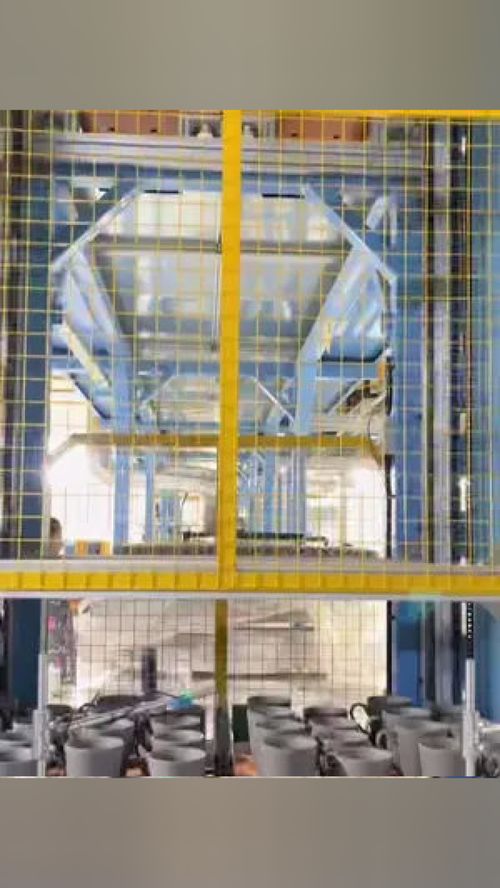 完成接把后產(chǎn)品坐上小電梯進(jìn)入烘干階段 源頭實(shí)力廠家 自動(dòng)化生產(chǎn)線